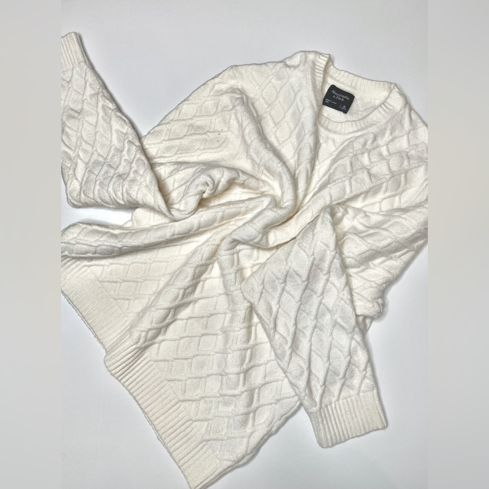 Abercrombie & Fitch - White Diamond Patterned Crewneck Sweater for Men (XL)